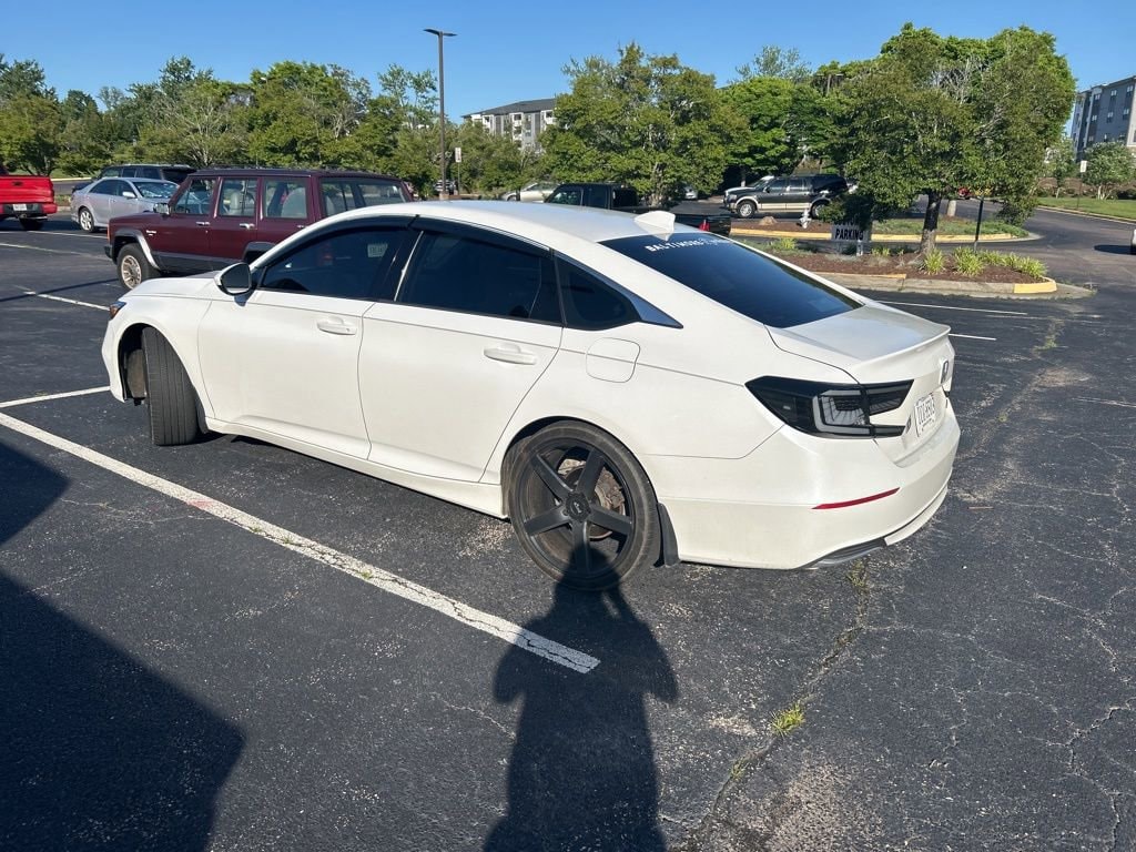 Used 2018 Honda Accord Sedan LX Sedan