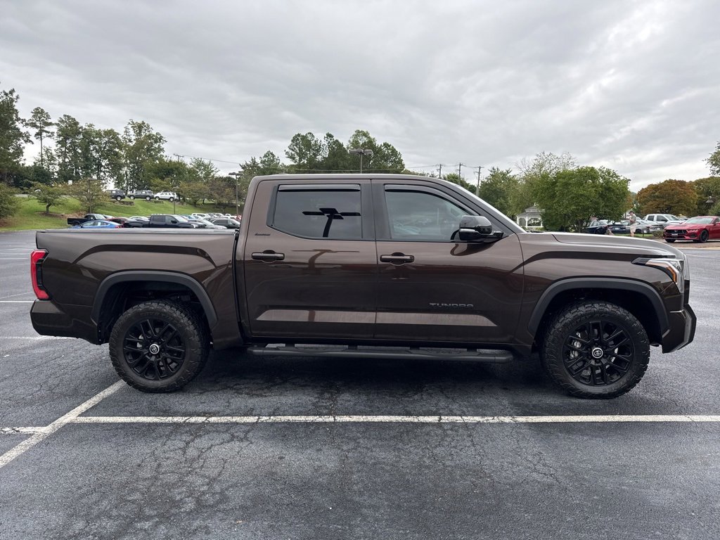 2024 Toyota Tundra Limited CrewMax photo 3