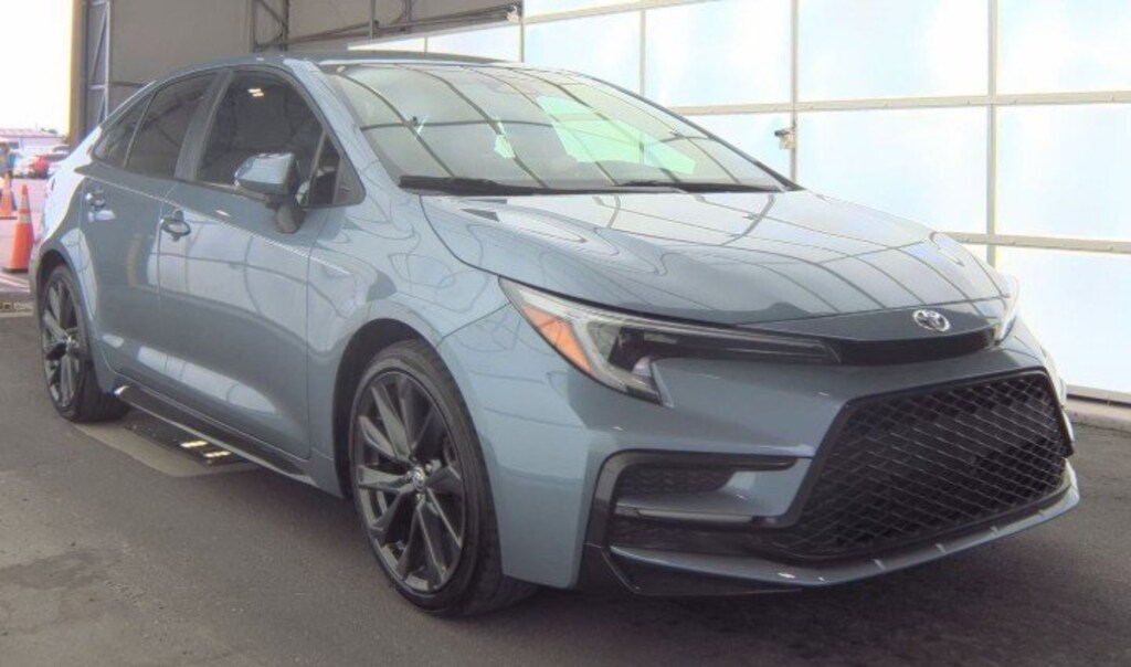 Used 2023 Toyota Corolla SE Sedan