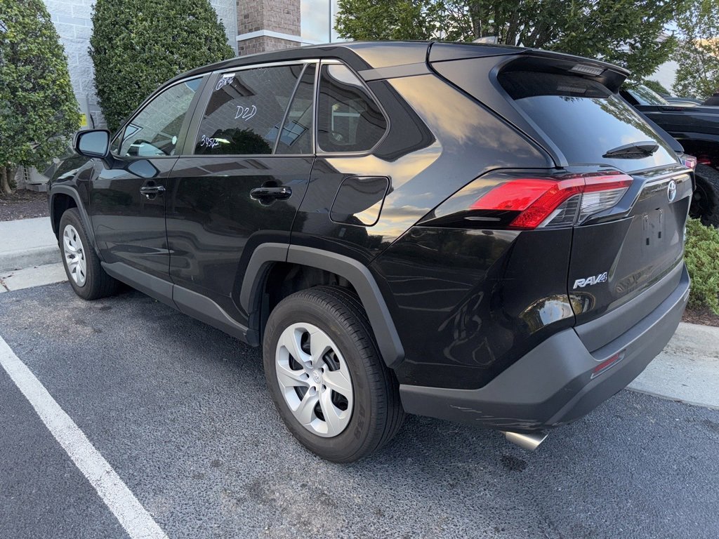 2024 Toyota RAV4 LE photo 4
