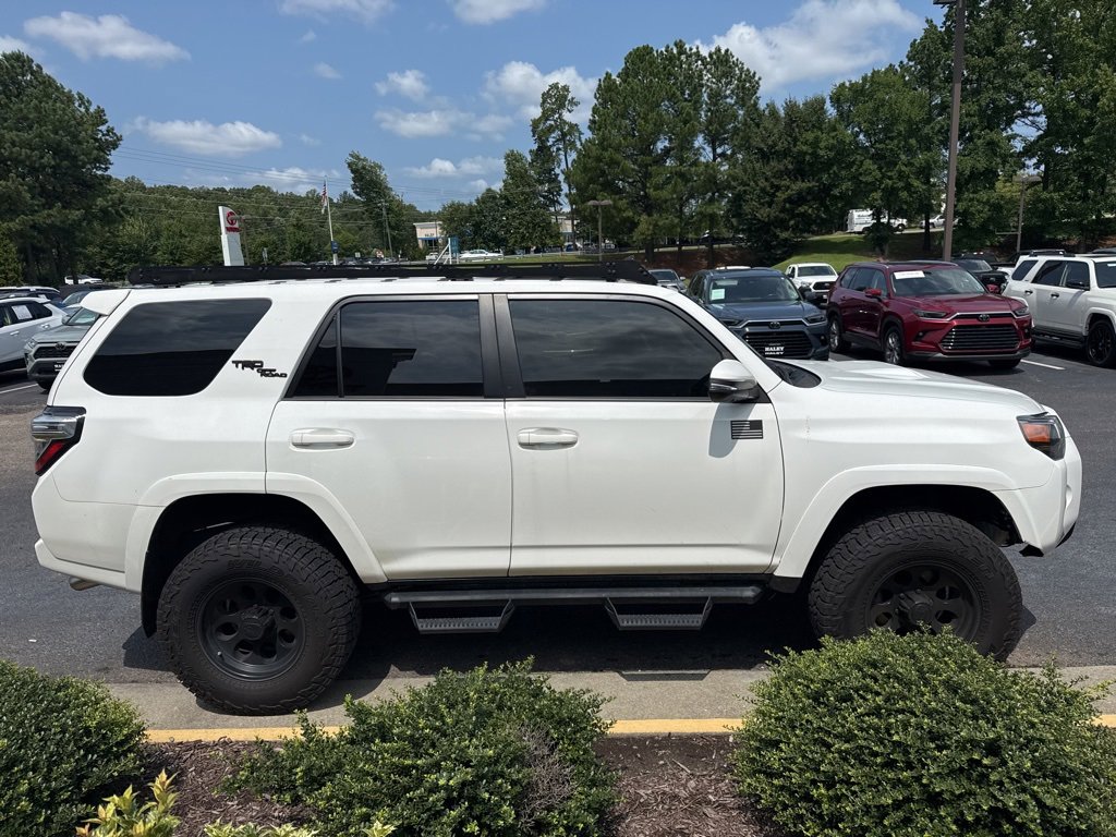 2023 Toyota 4Runner Off-Road TRD Premium 4WD photo 2