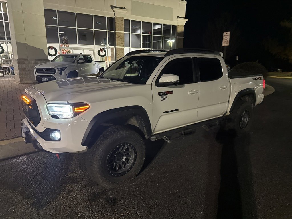 2021 Toyota Tacoma TRD Off-Road Double Cab photo 4