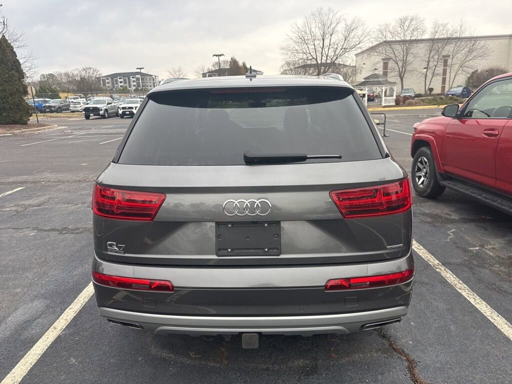 Used 2019 Audi Q7 45 Premium Plus SUV