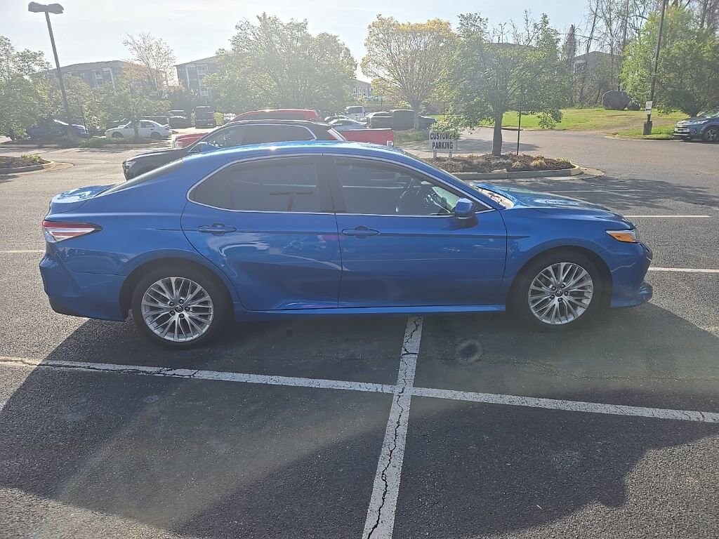 Used 2020 Toyota Camry XLE Sedan