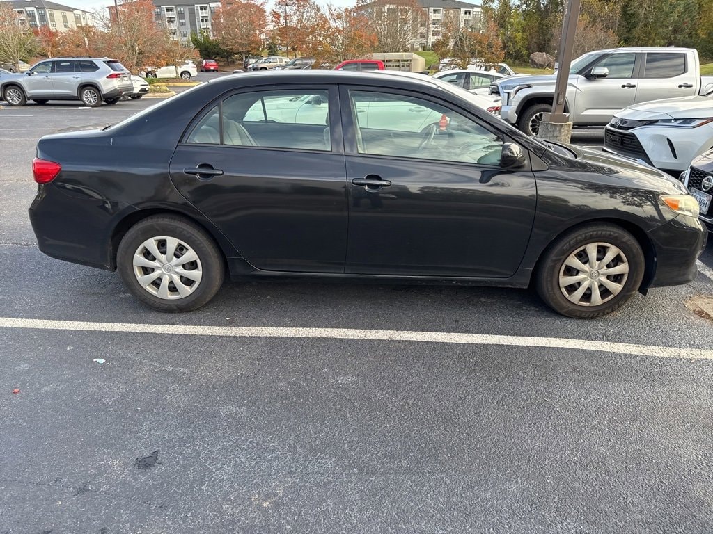 Used 2009 Toyota Corolla LE Sedan