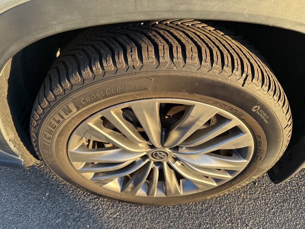 Used 2021 Toyota Highlander Platinum SUV