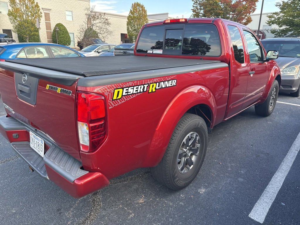 2016 Nissan Frontier Desert Runner King Cab photo 2