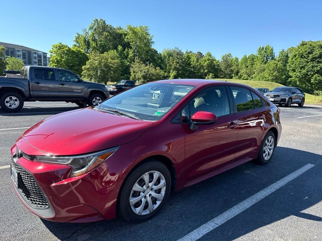 Used 2022 Toyota Corolla LE Sedan