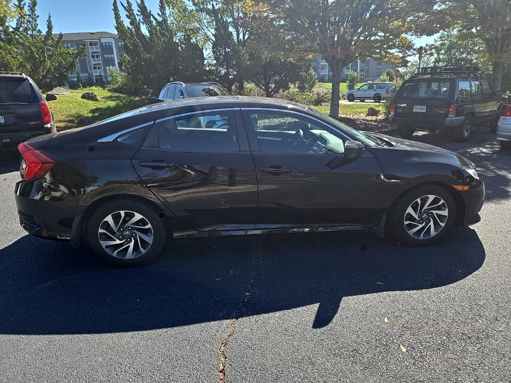 2017 Honda Civic EX photo 2
