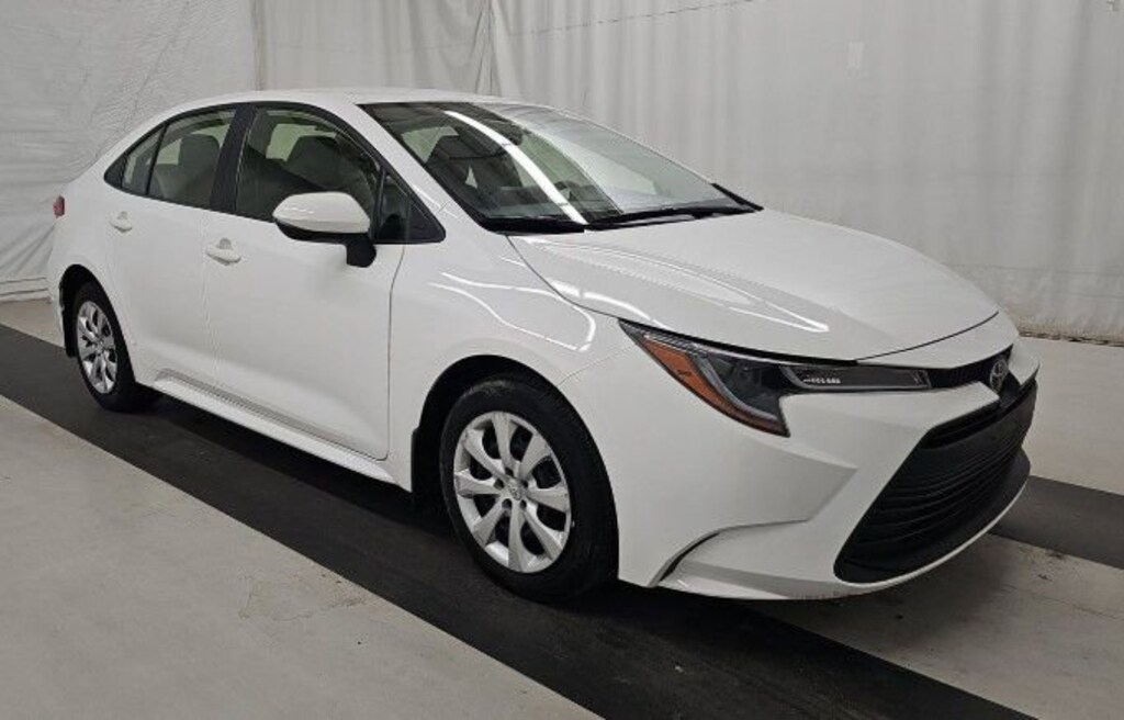 Used 2024 Toyota Corolla LE Sedan