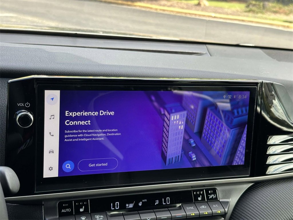 2025 Toyota Camry SE photo 3