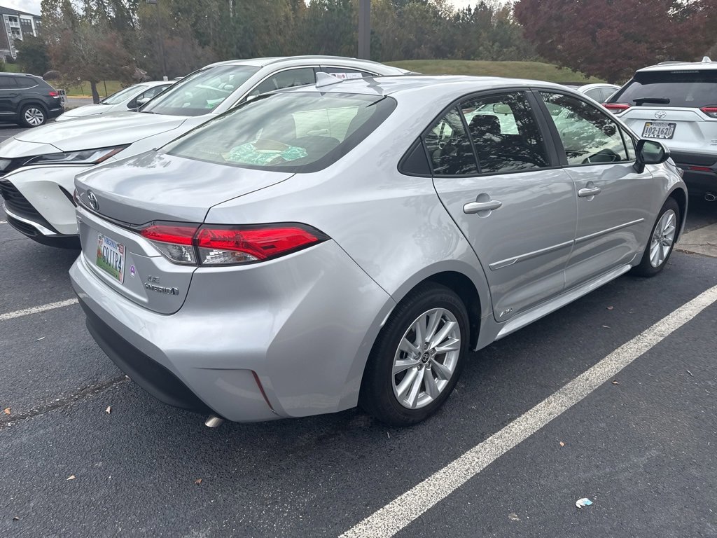 2023 Toyota Corolla Hybrid LE photo 3