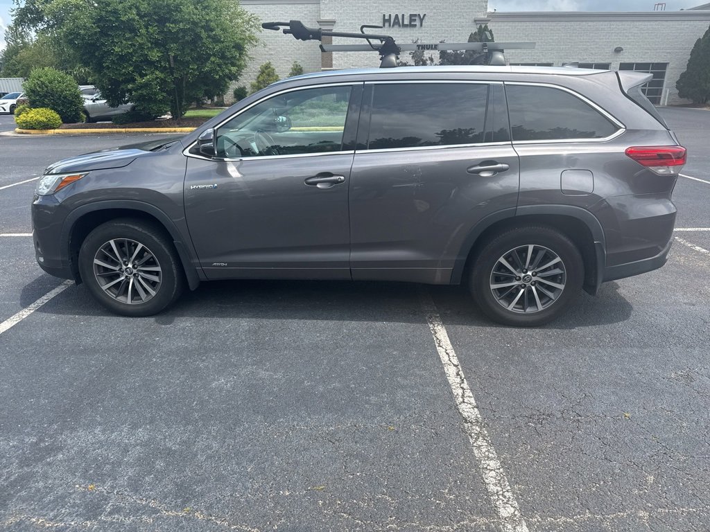 2018 Toyota Highlander Hybrid XLE photo 4