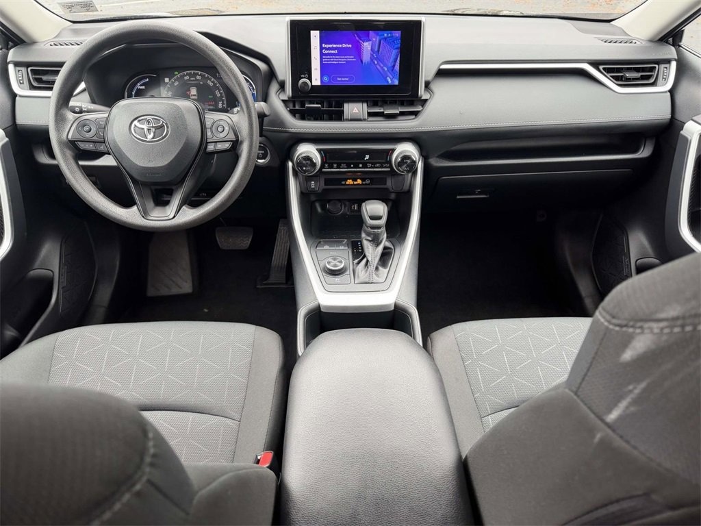 Used 2025 Toyota RAV4 XLE SUV