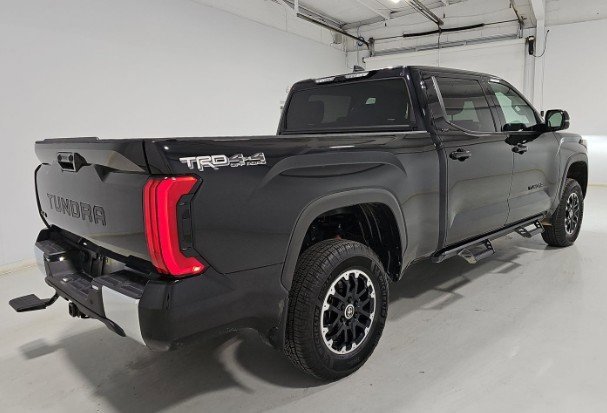 2024 Toyota Tundra SR5 CrewMax photo 2