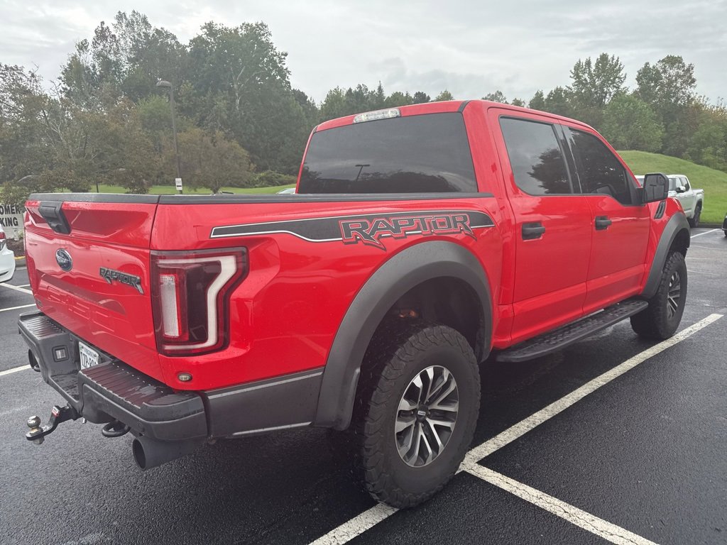 2020 Ford F-150 Raptor photo 3