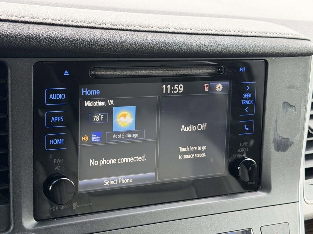 Used 2015 Toyota Sienna XLE Van