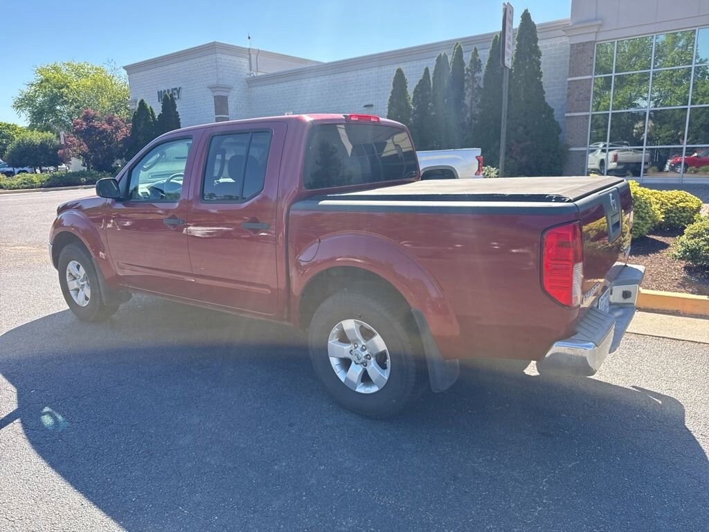 Used 2009 Nissan Frontier SE Truck Crew Cab