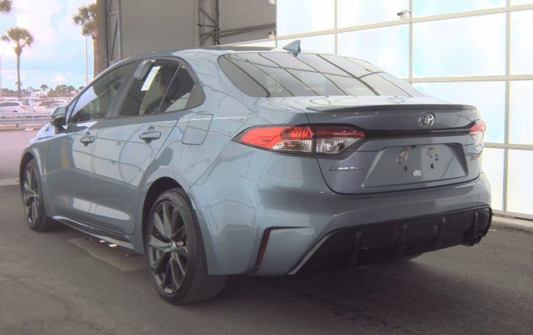 2023 Toyota Corolla SE photo 2