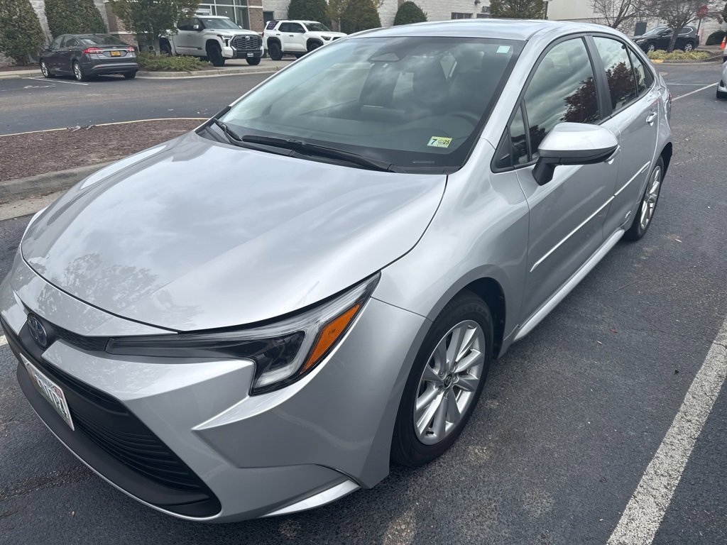 2023 Toyota Corolla Hybrid LE photo 4