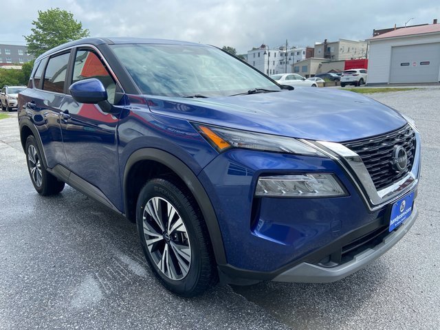 2023 Nissan Rogue SV photo 3
