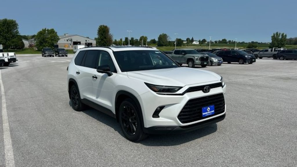 New 2025 Toyota Grand Highlander Hybrid Nightshade NIGHTSHADE HYBRID