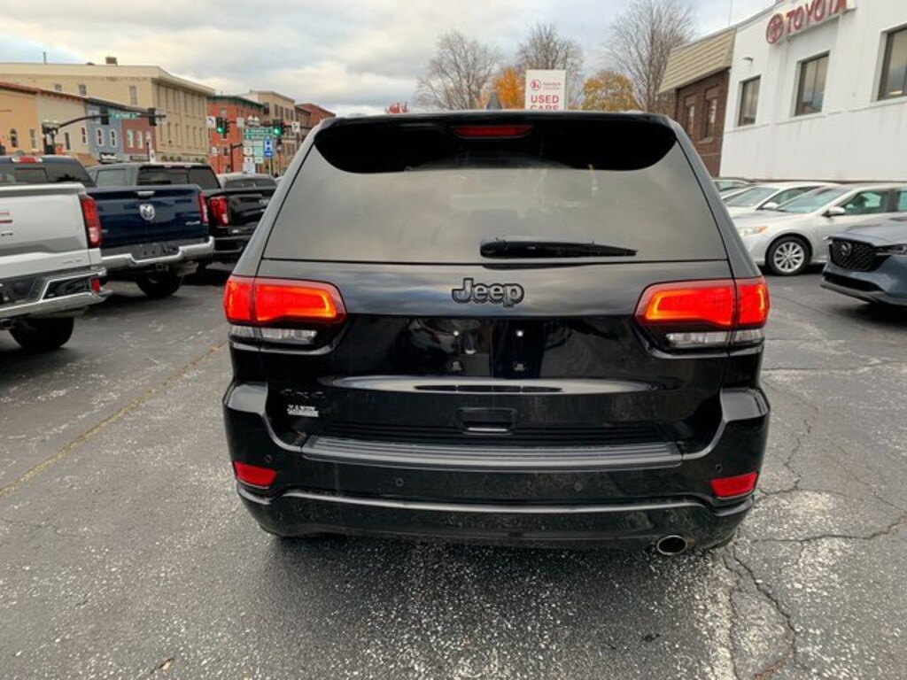 Used 2019 Jeep Grand Cherokee Altitude SUV