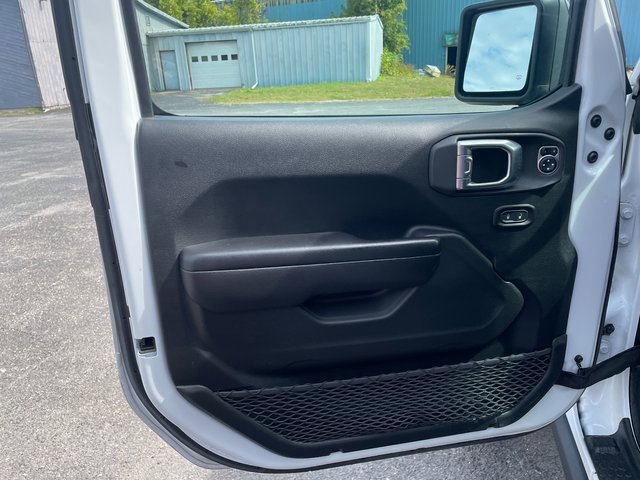 2020 Jeep Wrangler Rubicon photo 11