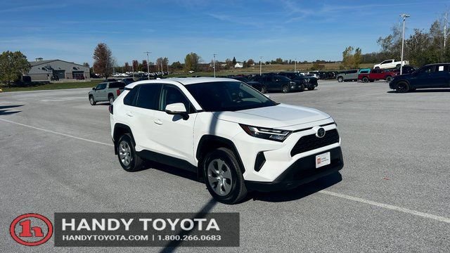 2023 Toyota RAV4 LE