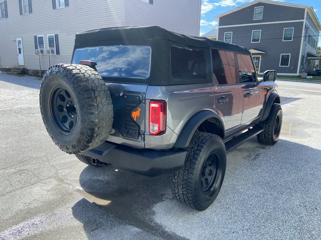 2022 Ford Bronco Big Bend photo 3