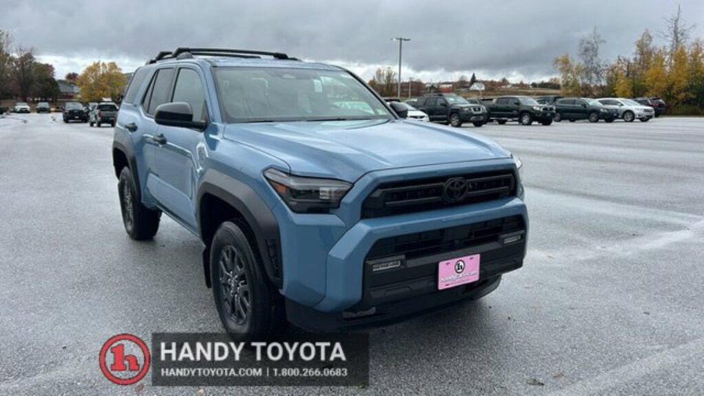 New 2025 Toyota 4Runner SR5 4WD SR5