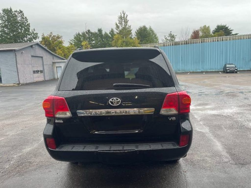 Used 2015 Toyota Land Cruiser Base SUV