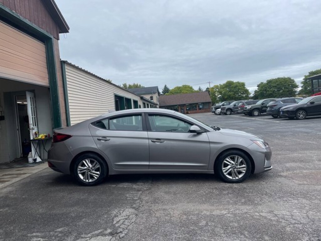 Used 2020 Hyundai Elantra SEL Sedan