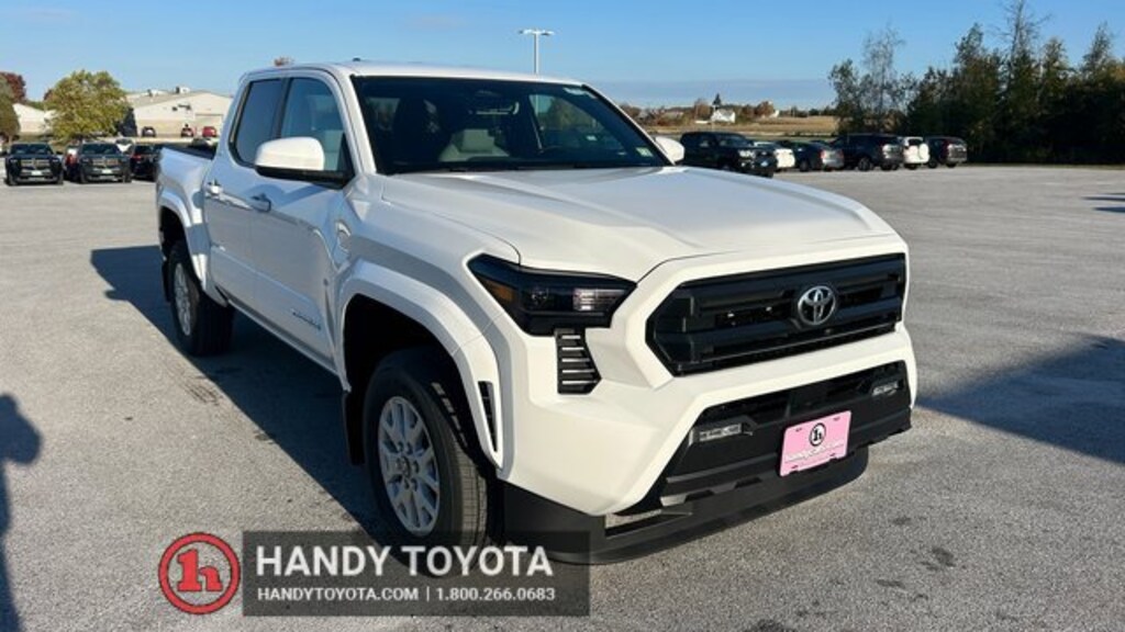 New 2025 Toyota Tacoma SR5 4X4 DOUBLE CAB