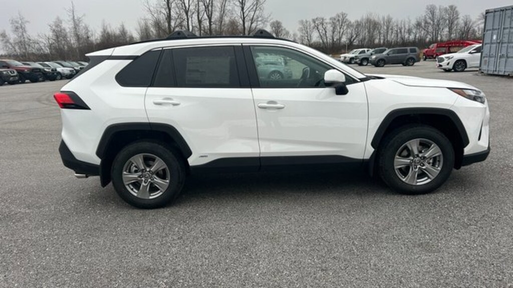 New 2025 Toyota RAV4 Hybrid XLE XLE AWD SUV