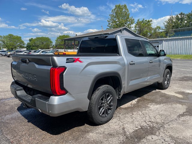2024 Toyota Tundra SR5 photo 3