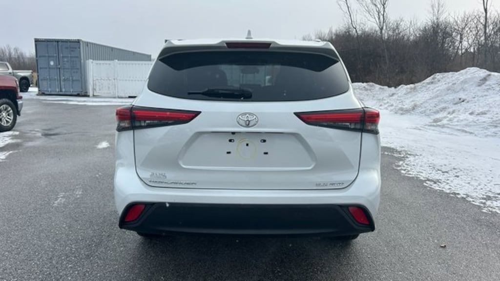 Certified 2022 Toyota Highlander XLE SUV
