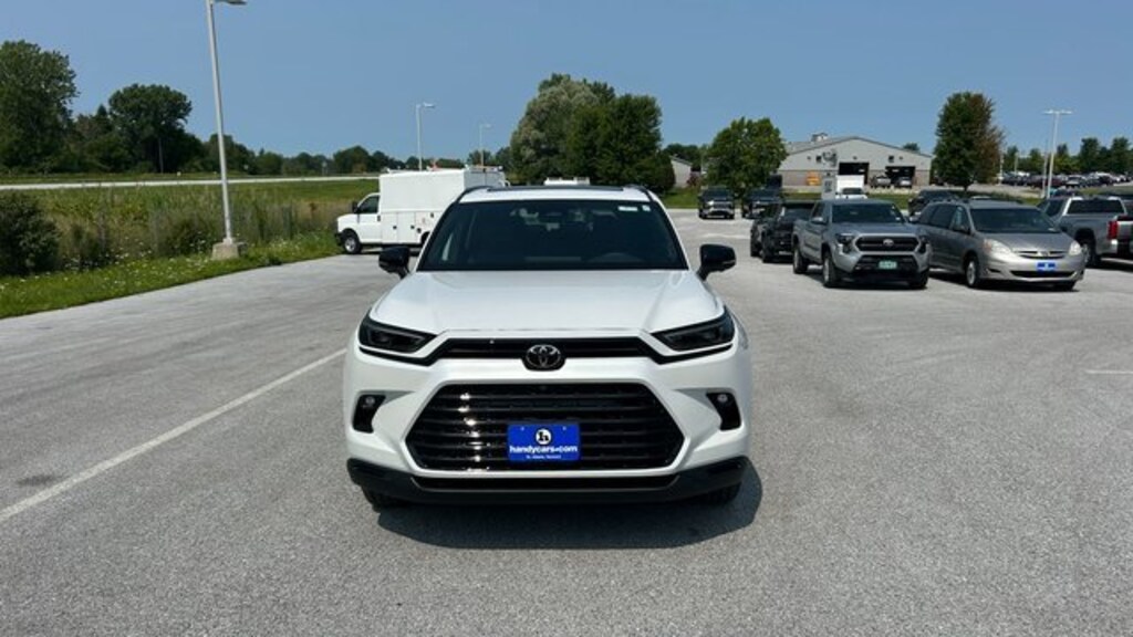 New 2025 Toyota Grand Highlander Hybrid Nightshade NIGHTSHADE HYBRID