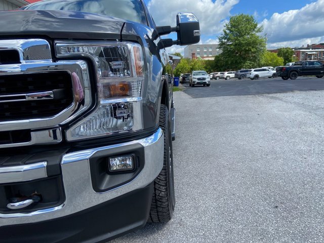 2020 Ford F-250 Lariat photo 3