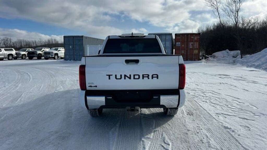 New 2026 Toyota Tundra SR5 SR5 CREWMAX 5.5