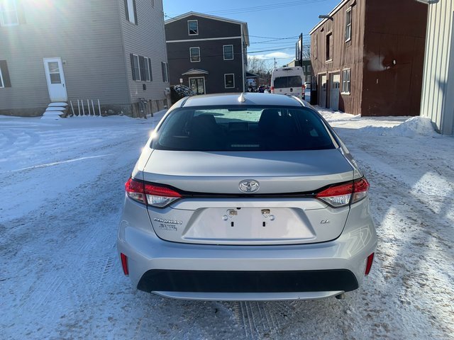 2020 Toyota Corolla LE photo 4