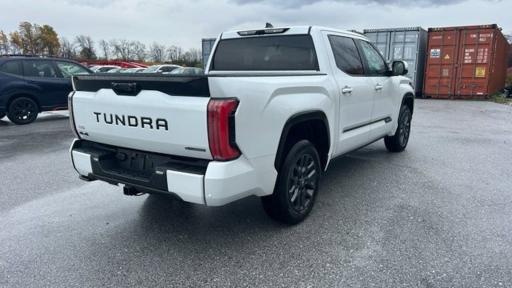 New 2026 Toyota Tundra i-FORCE MAX Platinum PLATINUM CREWMAX 5.5