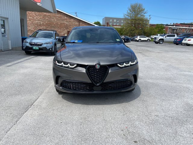 2024 Alfa Romeo Tonale Veloce photo 2