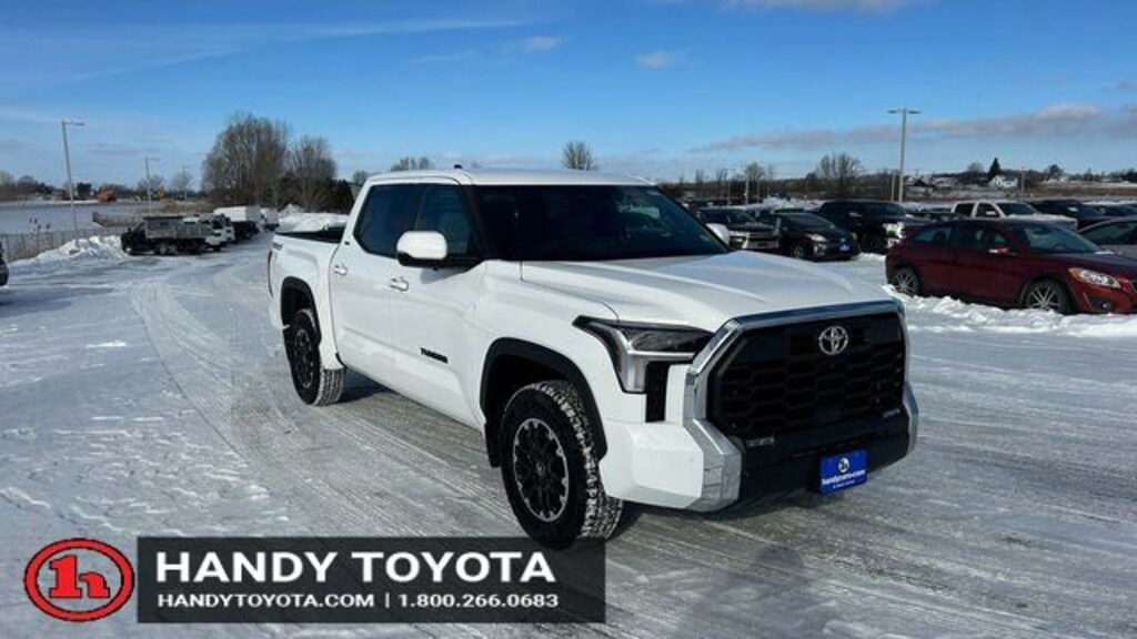 New 2026 Toyota Tundra SR5 SR5 CREWMAX 5.5