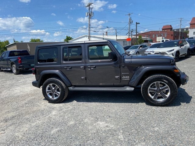 Used 2020 Jeep Wrangler Unlimited Sahara with VIN 1C4HJXEG0LW208489 for sale in Saint Albans, VT