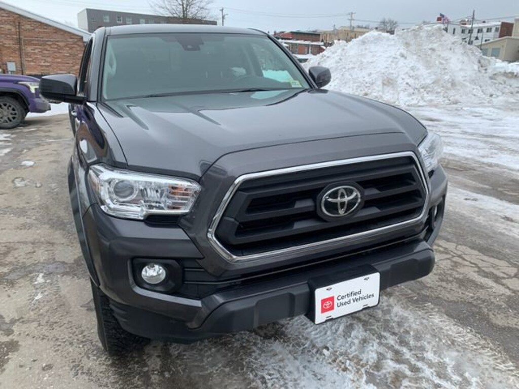 Used 2022 Toyota Tacoma SR5 Truck Double Cab