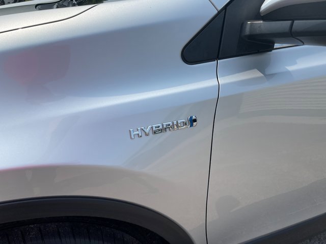 2016 Toyota RAV4 Hybrid Limited photo 3