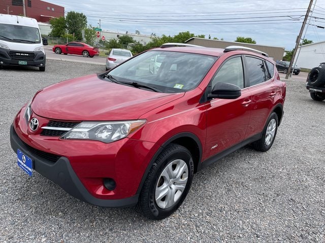 Used 2015 Toyota RAV4 LE with VIN JTMBFREV7FJ033631 for sale in Saint Albans, VT