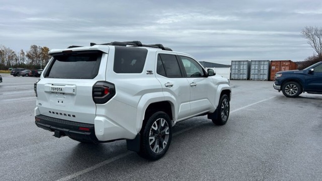 New 2025 Toyota 4Runner TRD Sport 4WD TRD SPORT