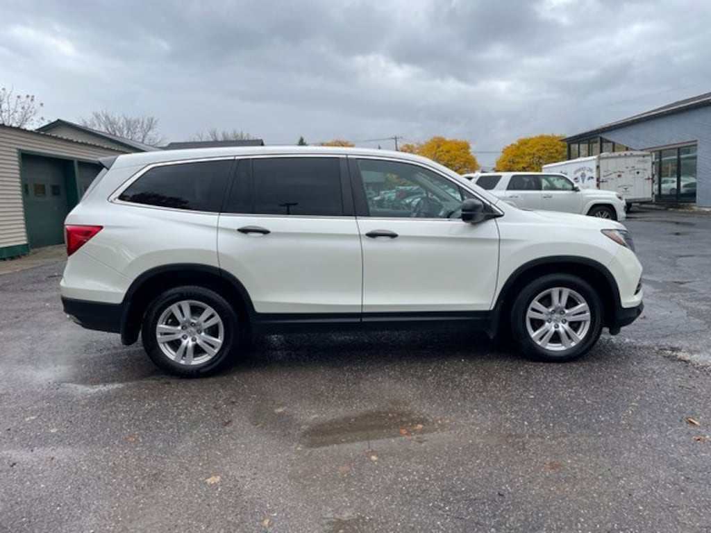 Used 2018 Honda Pilot LX SUV